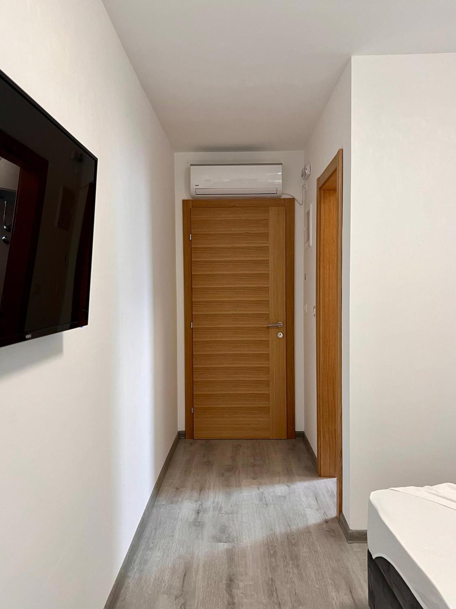 Hotel Nur Μόσταρ Εξωτερικό φωτογραφία